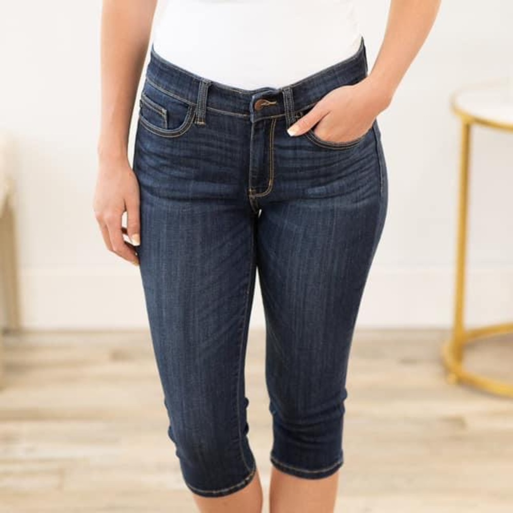 Judah blue Capri